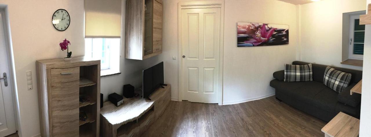 Haus Am Eck - Gaestehaus Und Appartements Altötting Екстериор снимка